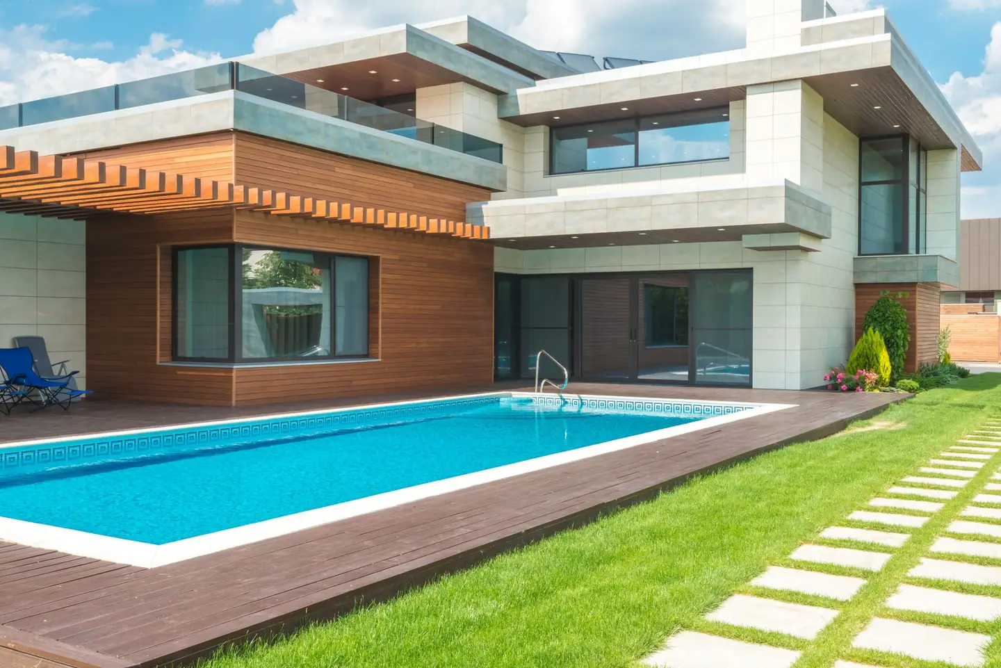 Swimming pool built in Cremorne, NSW